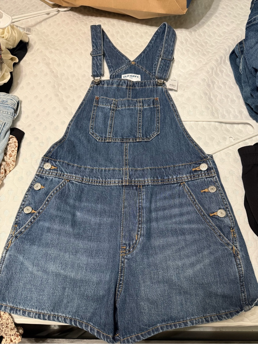 Old Navy Women's Denim Shortalls in Medium Blue Wash SIZE XS/4